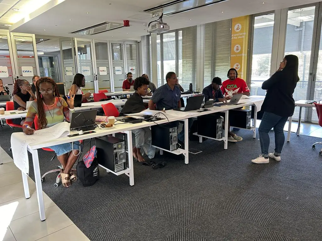 Muneera delivering training to filmmakers through Ombura in Namibia